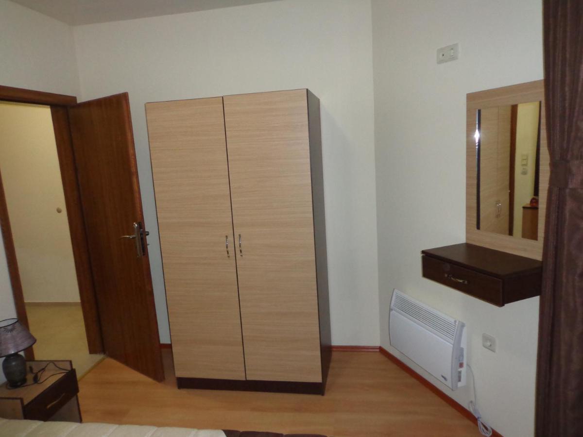 Ski & Holiday Apartments In Pamporovo Exterior foto