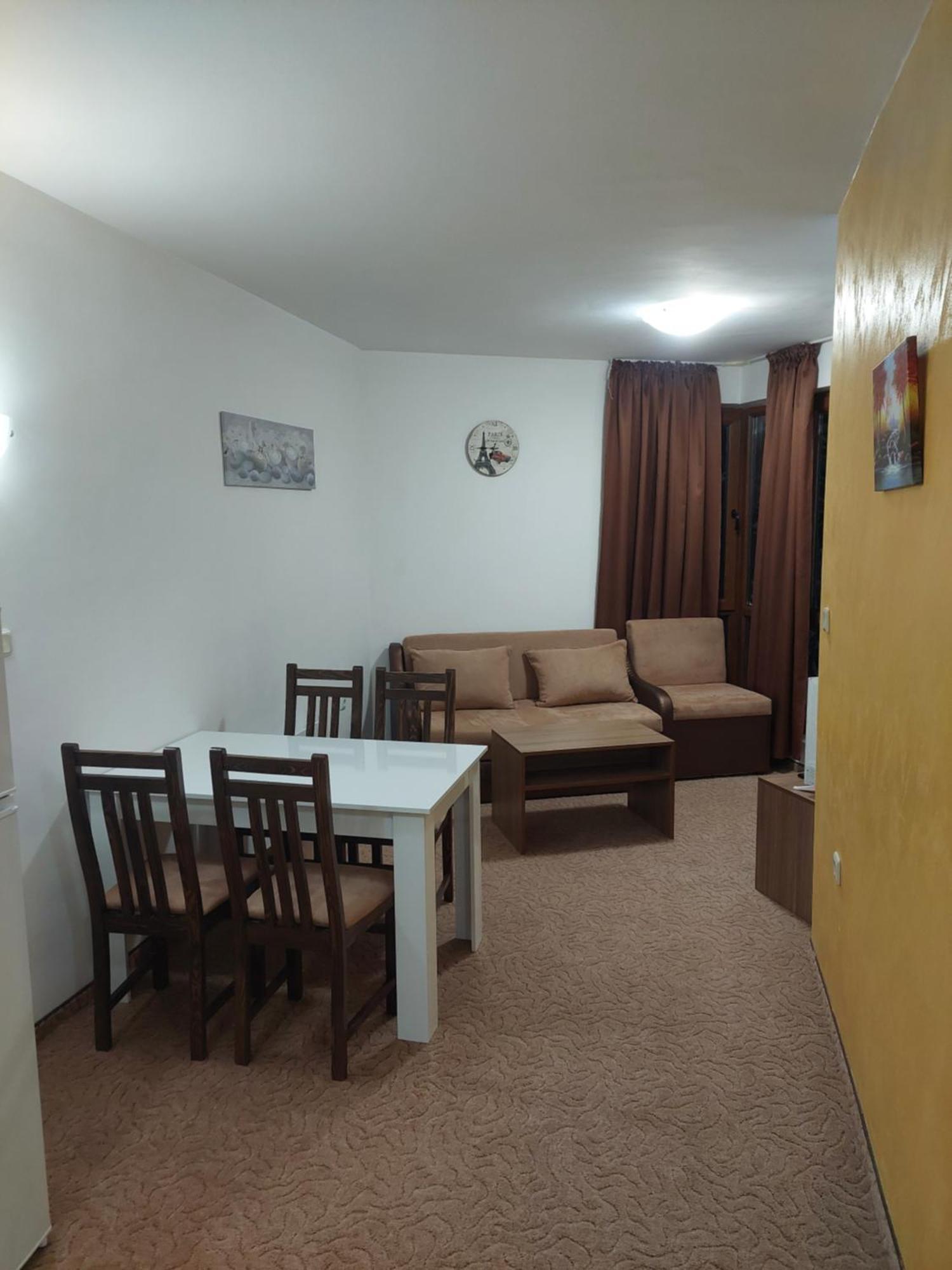 Ski & Holiday Apartments In Pamporovo Exterior foto
